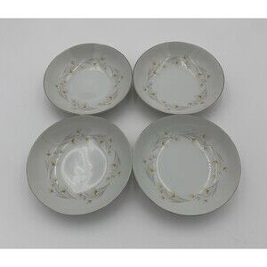Fruit Bowl set 5"1/2  Qty (4) summit fine China Japan dream.